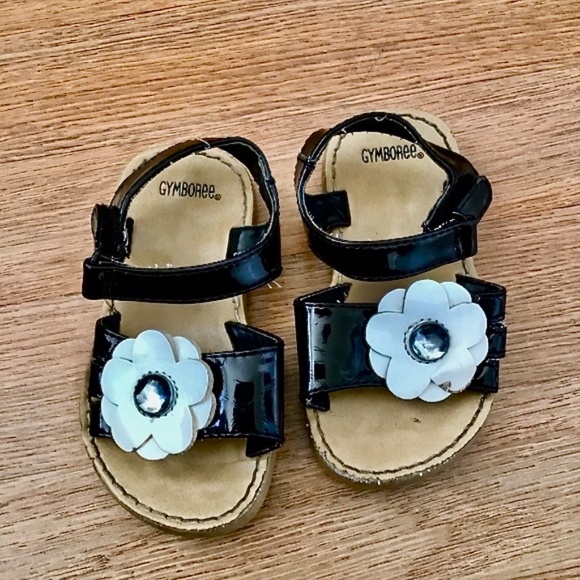 Gymboree black sandals with bejeweled flower. - Picture 6 of 15